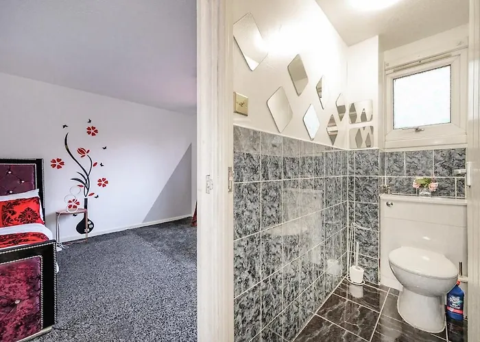 Ra10o Satisfying&spacious * Leeds (West Yorkshire)